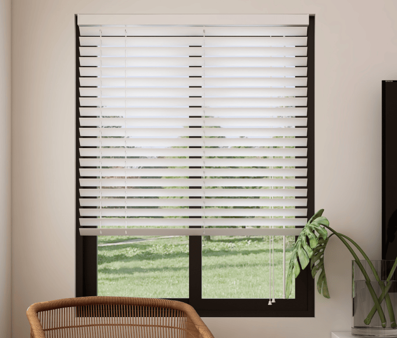 VENETIAN BLINDS